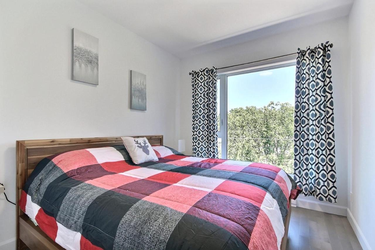 Good Vibes Only -Modern And Spacious 2 Bedroom Condo 4 Beds Free Parking, Gym Quebec Exteriér fotografie