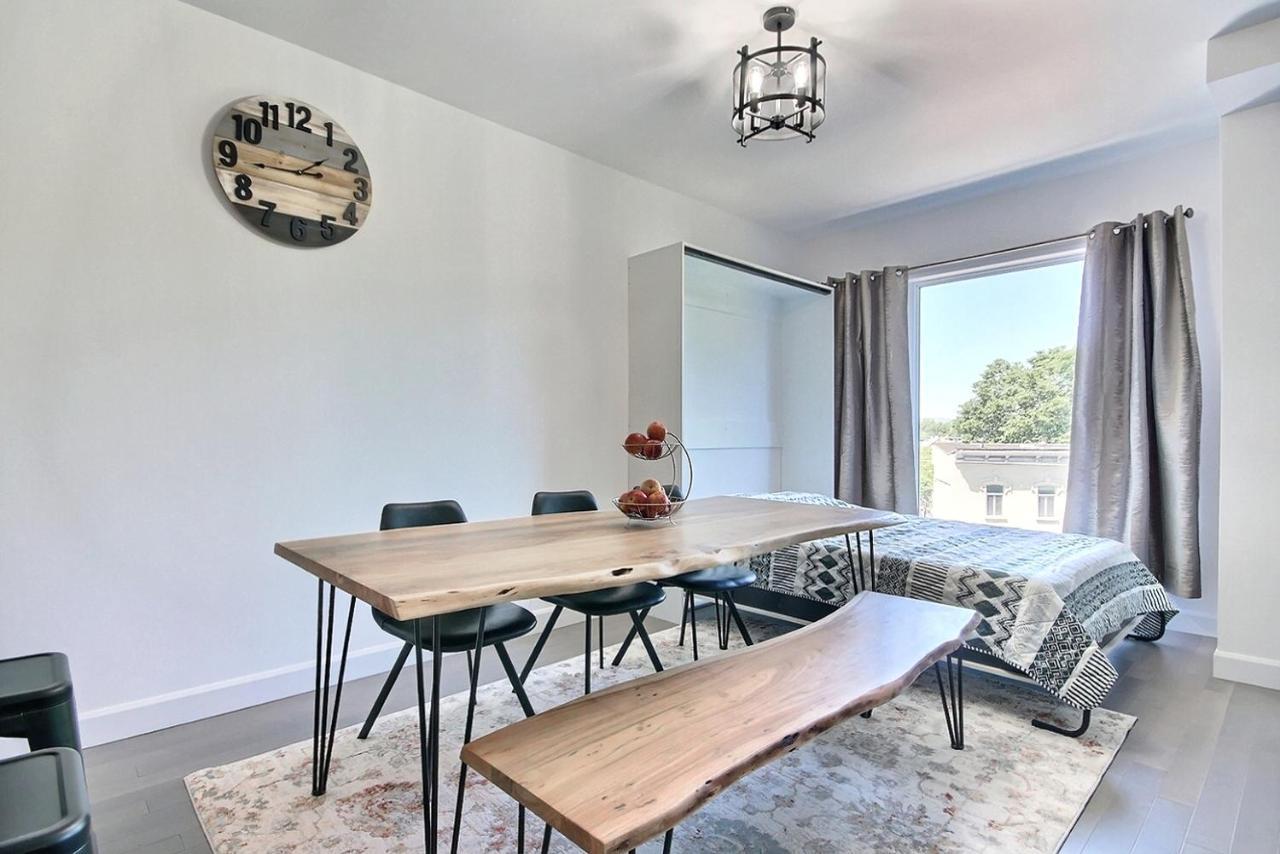 Good Vibes Only -Modern And Spacious 2 Bedroom Condo 4 Beds Free Parking, Gym Quebec Exteriér fotografie